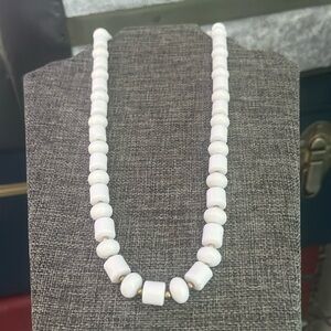 Vintage white cylinder oval beaded beads gold tone seed bead 24” necklace